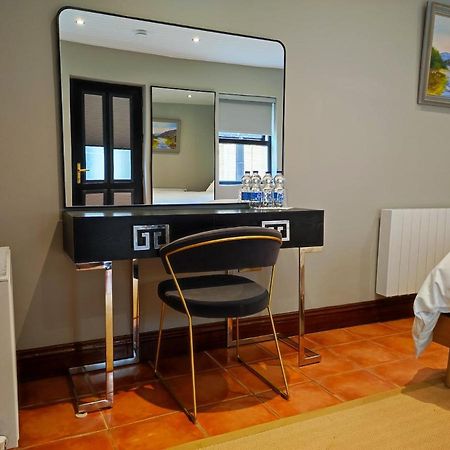 Ivy House Appartement Galway Buitenkant foto