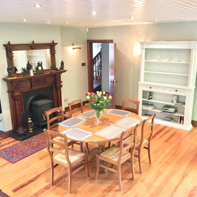 Ivy House Appartement Galway Buitenkant foto