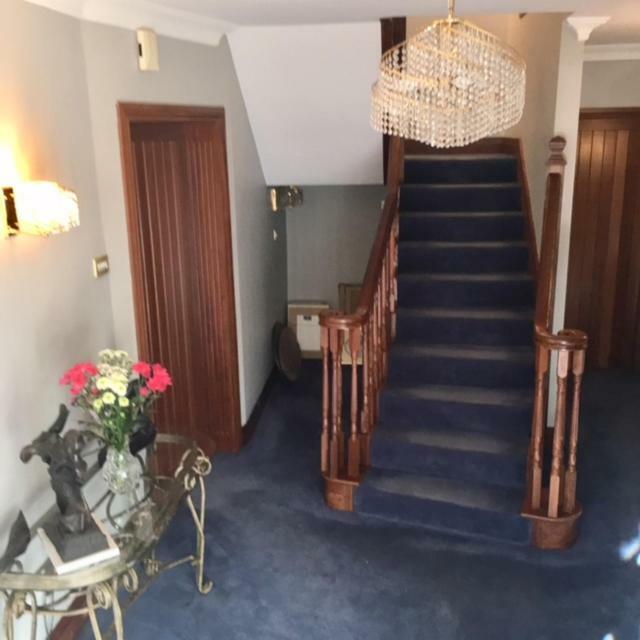 Ivy House Appartement Galway Buitenkant foto